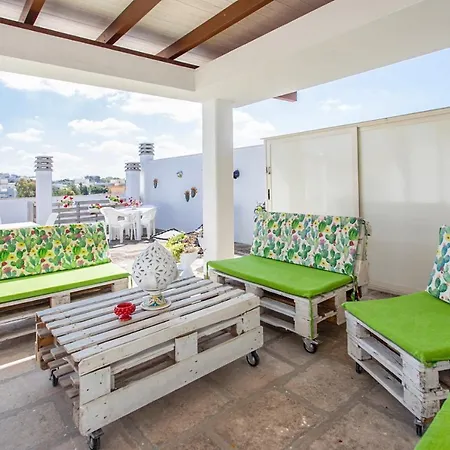 בית נופש Apt Gallipoli *